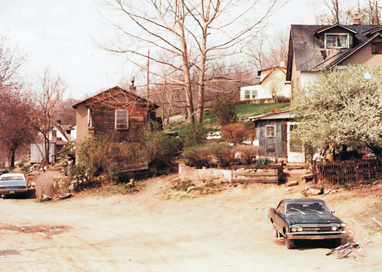 Historical photo of Windy Hill Road (photo courtesy of the Windy Hill Foundation).