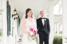 Despite the snow, Jessi and David decided to have their wedding portraits done outdoors.