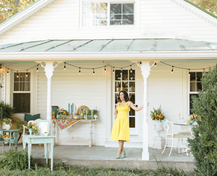 Rosanna standing outside of her charming little farmhouse where her husband Kevin grew up. Photo by Candice Adelle Photography. Photo courtesy of Rosanna Funiciello Smith
