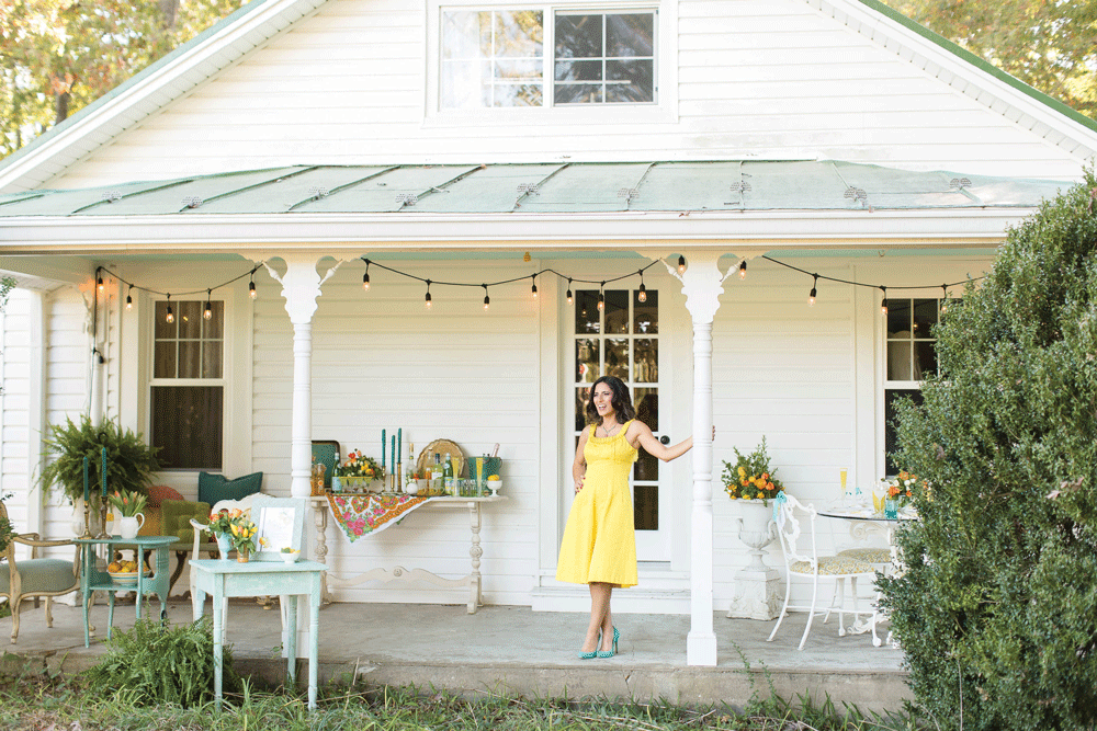 Rosanna standing outside of her charming little farmhouse where her husband Kevin grew up. Photo by Candice Adelle Photography. Photo courtesy of Rosanna Funiciello Smith